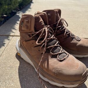 Hoka Men's Brown High-Top Hiking Boots